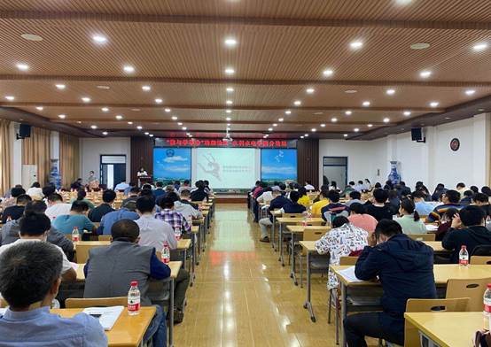 http://ugs.whu.edu.cn/__local/5/E6/A9/B053DA9BCE922C0B95983C5925E_C818C8E7_AB28.jpg